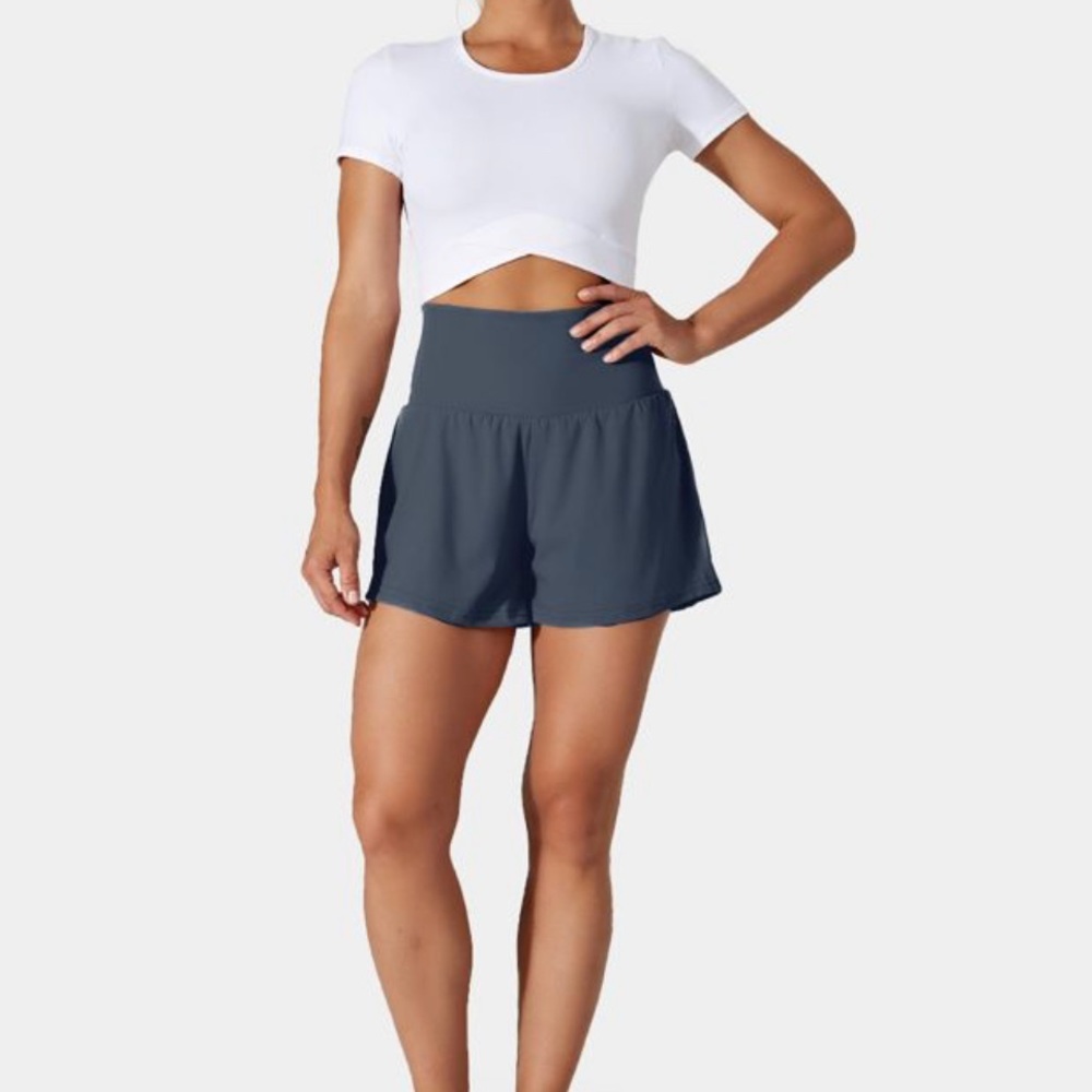 HALARA High Waisted Active Shorts